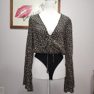 New Peach Love Boho Bell Sleeve Floral Bodysuit